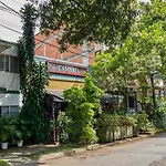 Elemont Hotel