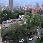 Apartamento Panoramico En Poblado, Medellin