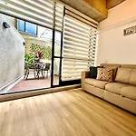 Prime Laureles Location With Air Conditioning