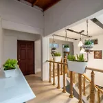 Oasis Secreto En Medellin Wifi Tv 201