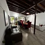 Hostel Urban City Medellin