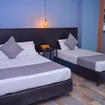 Hotel Palmas Del Estadio