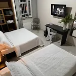 New Memphis Hostal