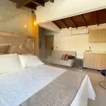Aparta Estudio Laureles 306