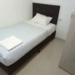 Habitaciones En Apartamento Central, Cerca De Sitios Turisticos Jardin Botanico Y Metro Estacion Universidad