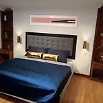 Luxury Penthouse Superb Location