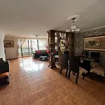Apartamento Laureles, Cerca A La Estacion Floresta