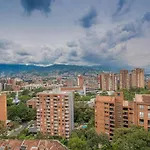 Cozy Studio In Poblado, Parking, No Fee 1107