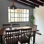 Habitacion Comoda En Laureles, Estadio