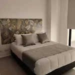 Beautiful Apartment In The Heart Of Laurels