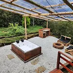 Cabana En La Naturaleza Con Jacuzzi - Santa Elena