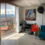 Apartamento Poblado Frontera