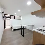 Medellin Comodos Apartaestudios