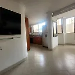 Alojamiento Turistico Laureles, Buena Ubicacion