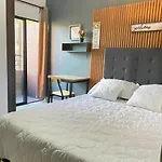 31 Bello Apartamento Con Balcon En Laureles Estadio