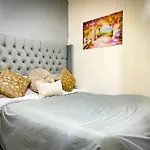 Glen Apt De 2 Alcobas Mejor Zona Medellin