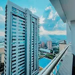 Stunning 19Th Floor Duplex 2 Bedrooms 1911