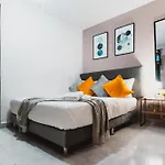Ac - House Laureles - Self Cheking
