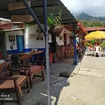 Pequena Casa En Finca Cafetera