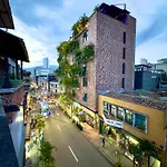 Hotel Select