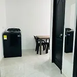 Apartaestudio Laureles 2