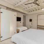Botanica Casa Hotel Manila By Housy Host