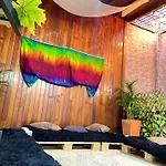Homer Colors - Tu Hogar En Medellin Para 20 Personas