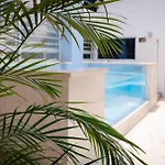 Hotel Madeiro
