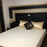 Apartaestudio En Santa Lucia Medellin