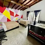 Hostel Urban City Medellin