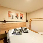 Nuevo Estudio Cerca De Plaza Mayor Nid101 By Roots Rentals