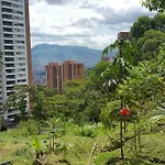 Eco-Loft Con Terraza Cerca Del Tesoro - Poblado - Medellin