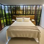 Maidy Luxury Hotel