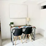 Apartamento Cerca Al Poblado