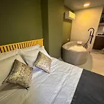 Loft Moderno Con Banera Medellin 1-03