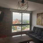 Apartasuites Av