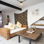 Colonial Villa In Laureles, Unique&Special House