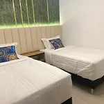 \'Select\' Medellin