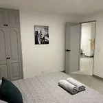 Apartamento Nuevo Laureles-Estadio 500 Mb Internet