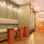 Hotel Living 35 Suites