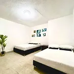 Acogedora Casa En Laureles