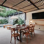 10A House Pool Provenza
