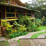 Amplia Casa Campestre En Santa Elena Cerca A Medellin - Cabana Aru
