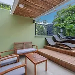Nowa Provenza 3-Story Villa With Pool & Rooftop