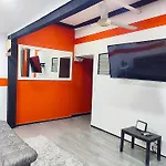 11 Bedroom-2 Floors Apartment Jacuzzi & Rooftop Pool At Poblado