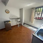 Comodo Apartamento De Dos Camas En Ubicacion Central