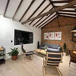 Stylish 5-Br Apartment In Medellin\'S Trendiest Spot, Walk Everywhere!