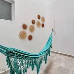 Apartamento De Lujo Laureles Con Aire Y Hamaca 200