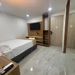 Vida Hostel