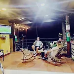Parceros Med Hostel